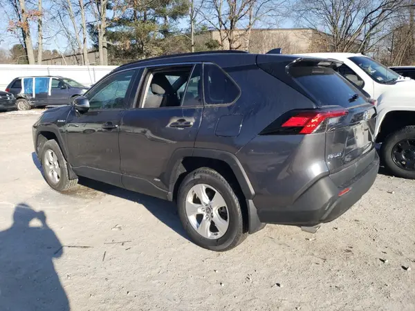 4T3RWRFV9MU046828 2021 TOYOTA RAV 4 - Image 2