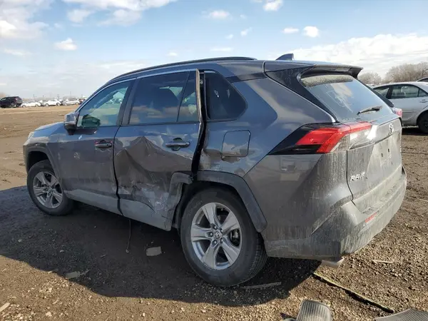 4T3RWRFV9NU066868 2022 TOYOTA RAV 4 - Image 2
