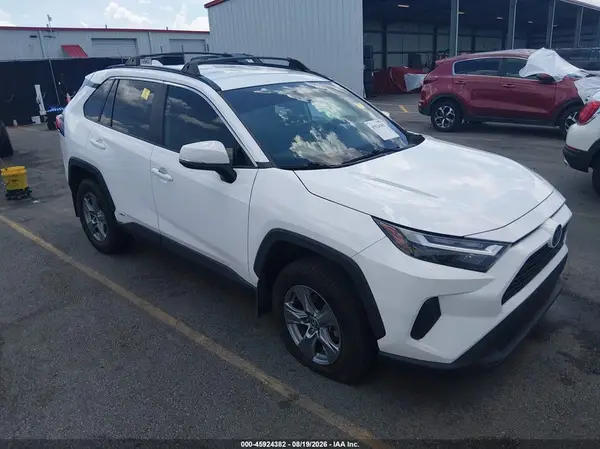 4T3RWRFV9NU077305 2022 TOYOTA RAV 4 - Image 1