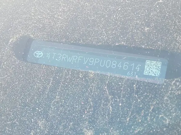 4T3RWRFV9PU084614 2023 TOYOTA RAV 4 - Image 1