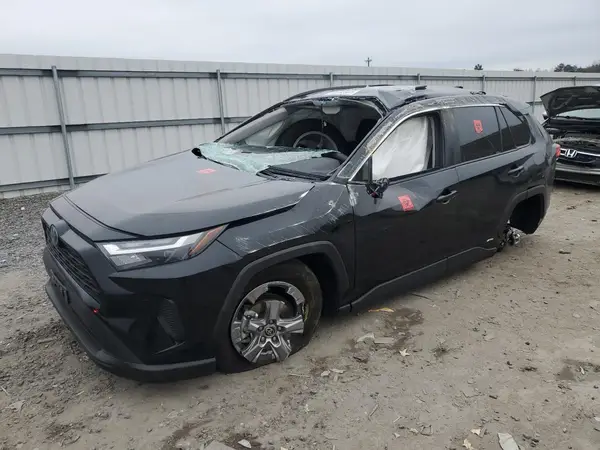 4T3RWRFV9RU139887 2024 TOYOTA RAV 4 - Image 1