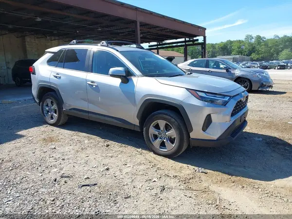 4T3RWRFV9SU176752 2025 TOYOTA RAV 4 - Image 1
