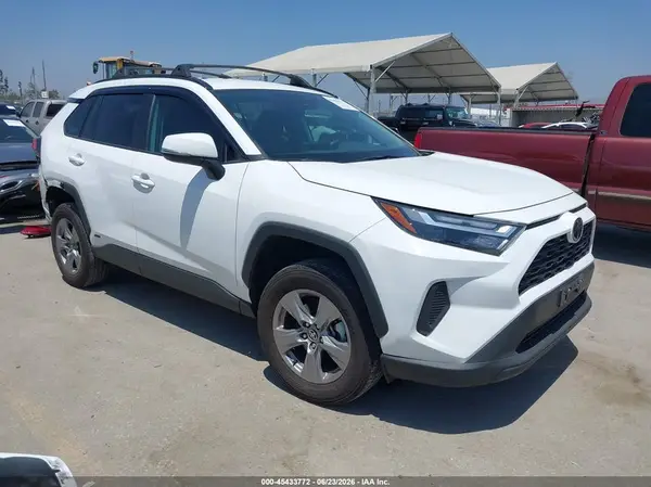 4T3RWRFV9SU178842 2025 TOYOTA RAV 4 - Image 1