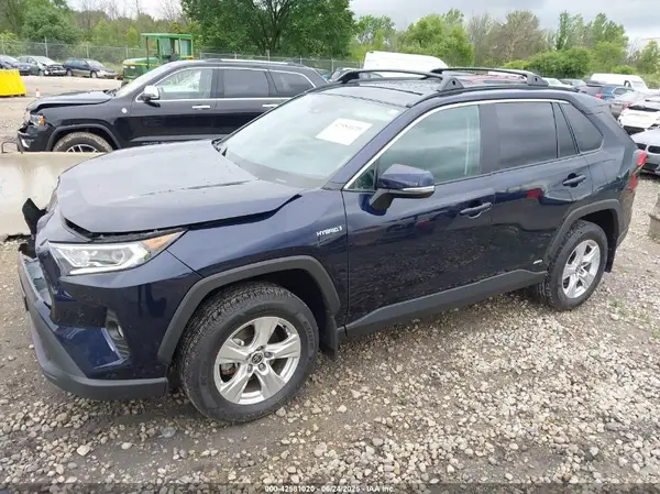 4T3RWRFVXMU041296 2021 TOYOTA RAV 4 - Image 2