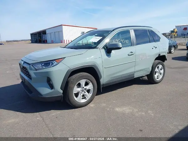4T3RWRFVXMU042576 2021 TOYOTA RAV 4 - Image 2