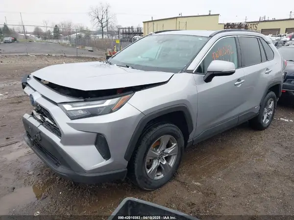 4T3RWRFVXNU051425 2022 TOYOTA RAV 4 - Image 2