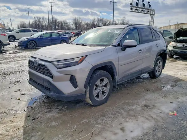 4T3RWRFVXNU052557 2022 TOYOTA RAV 4 - Image 1