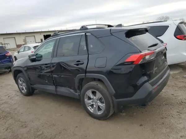4T3RWRFVXNU058570 2022 TOYOTA RAV 4 - Image 2