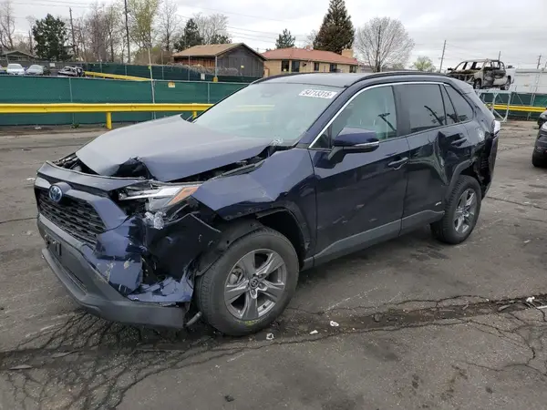 4T3RWRFVXNU059928 2022 TOYOTA RAV 4 - Image 1