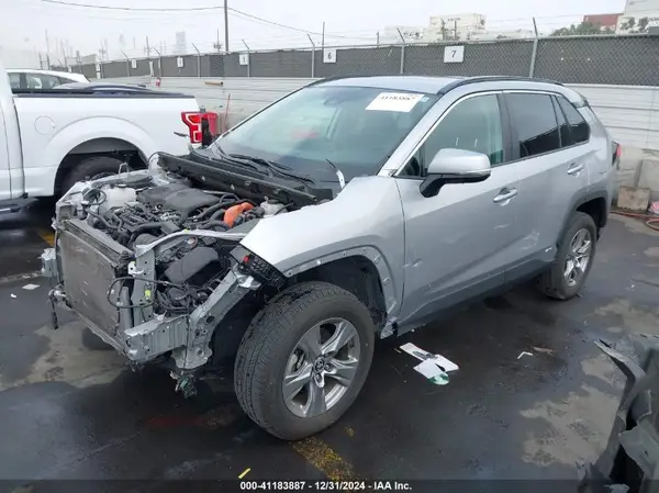 4T3RWRFVXNU074851 2022 TOYOTA RAV 4 - Image 2