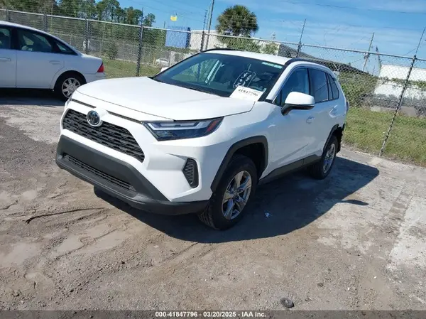4T3RWRFVXSU166151 2025 TOYOTA RAV 4 - Image 2