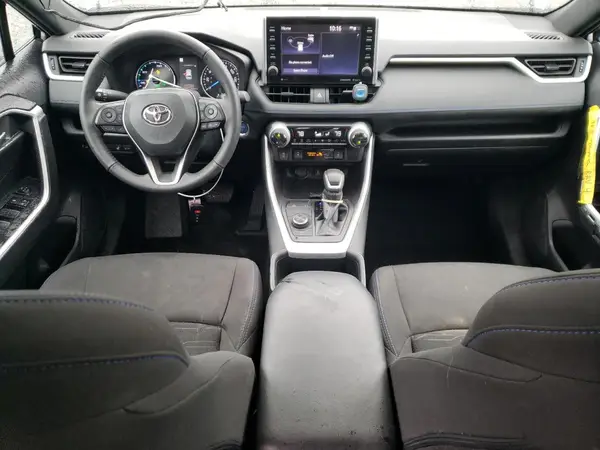 4T3T6RFV0NU103943 2022 TOYOTA RAV 4 - Image 8