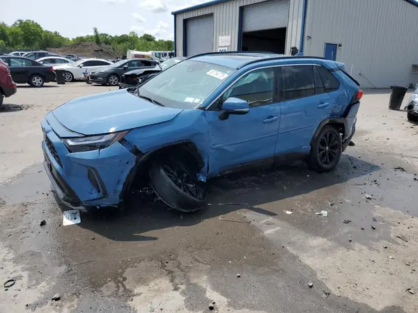 4T3T6RFV1NU097215 2022 TOYOTA RAV 4 - Image 1