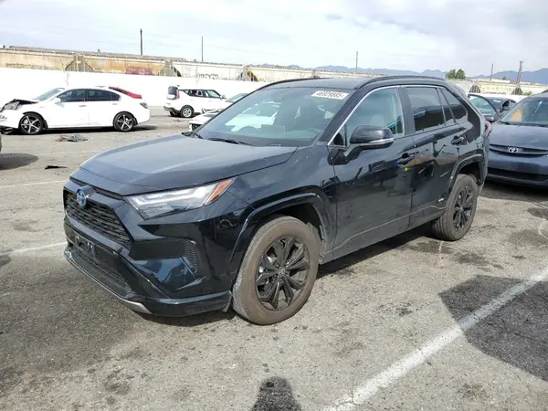 4T3T6RFV1NU103790 2022 TOYOTA RAV 4 - Image 1