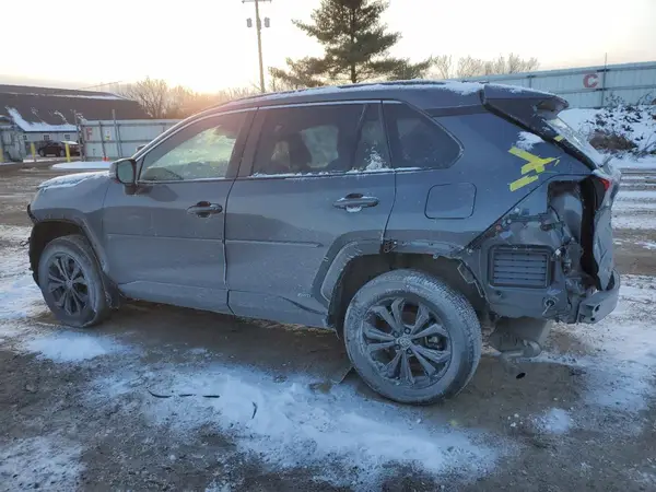 4T3T6RFV2PU132640 2023 TOYOTA RAV 4 - Image 2