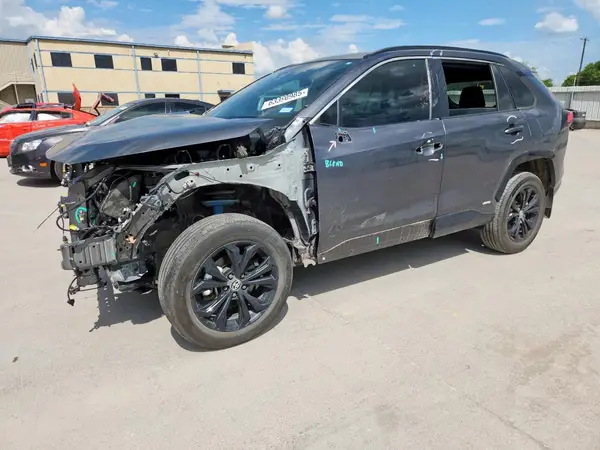 4T3T6RFV3RU143858 2024 TOYOTA RAV 4 - Image 1