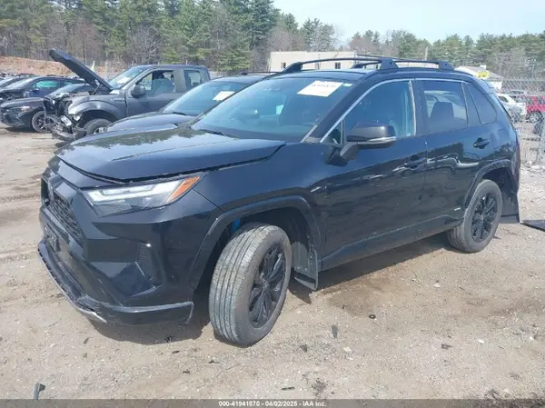 4T3T6RFV5NU074732 2022 TOYOTA RAV 4 - Image 2