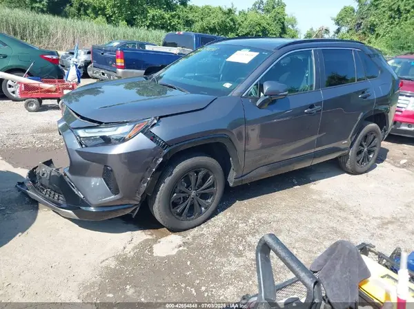 4T3T6RFV5PU131174 2023 TOYOTA RAV 4 - Image 2