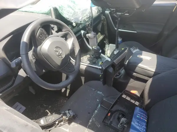 4T3T6RFV6PU106588 2023 TOYOTA RAV 4 - Image 8