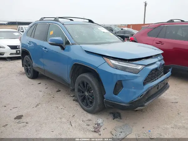 4T3T6RFV6PU130213 2023 TOYOTA RAV 4 - Image 1