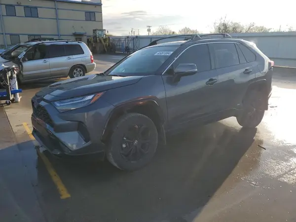 4T3T6RFV6RU152974 2024 TOYOTA RAV 4 - Image 1