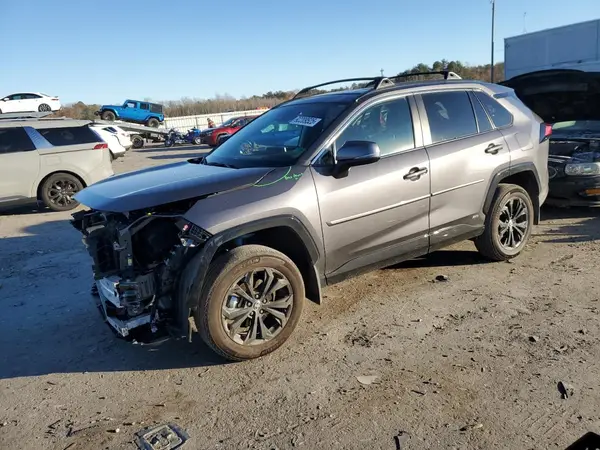 4T3T6RFV7SU181096 2025 TOYOTA RAV 4 - Image 1