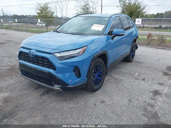 4T3T6RFV8NU078743 2022 TOYOTA RAV 4 - Image 2