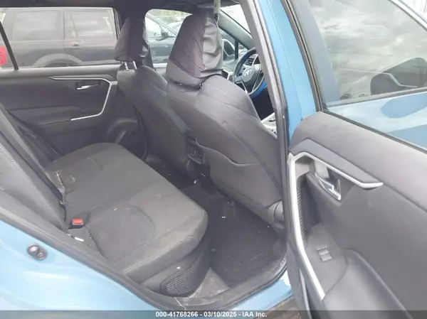 4T3T6RFV8NU078743 2022 TOYOTA RAV 4 - Image 8