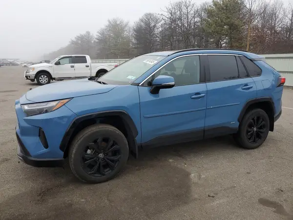 4T3T6RFVXNU100435 2022 TOYOTA RAV 4 - Image 1