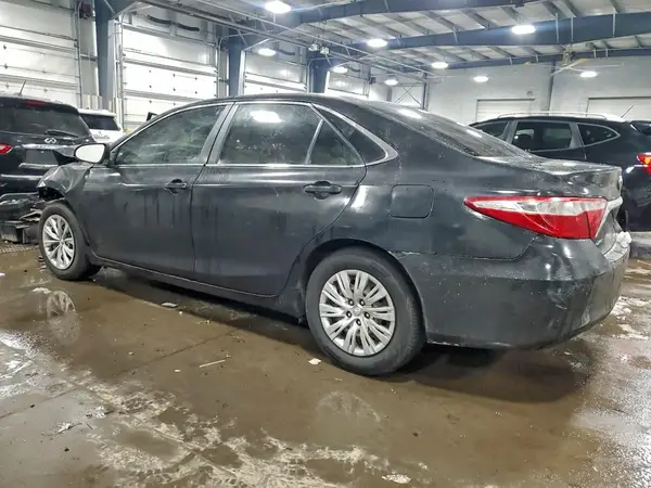 4T4BF1FK0GR516773 2016 TOYOTA CAMRY - Image 2