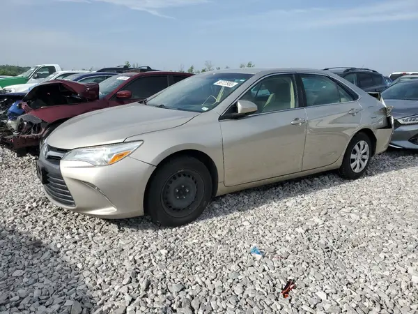 4T4BF1FK0GR519107 2016 TOYOTA CAMRY - Image 1