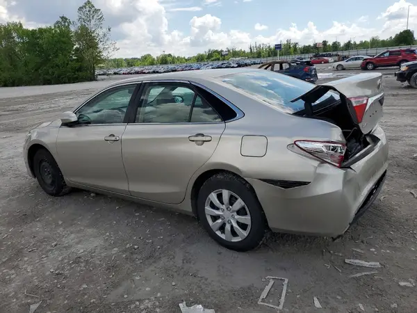 4T4BF1FK0GR519107 2016 TOYOTA CAMRY - Image 2