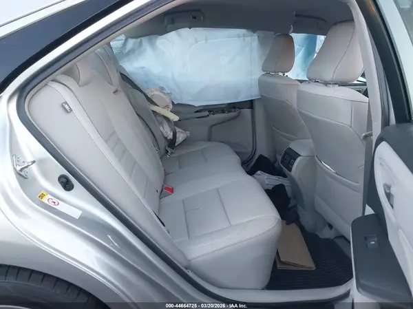 4T4BF1FK0GR524145 2016 TOYOTA CAMRY - Image 8