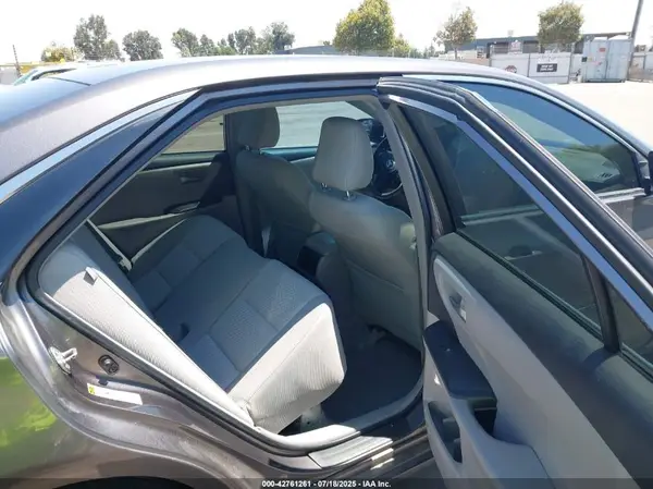 4T4BF1FK0GR526977 2016 TOYOTA CAMRY - Image 8