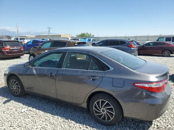 4T4BF1FK0GR528745 2016 TOYOTA CAMRY - Image 2