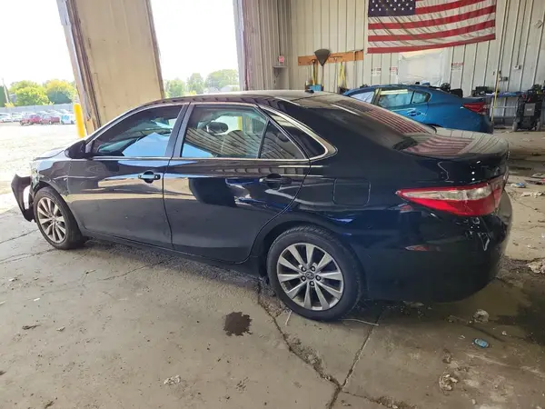4T4BF1FK0GR531211 2016 TOYOTA CAMRY - Image 2