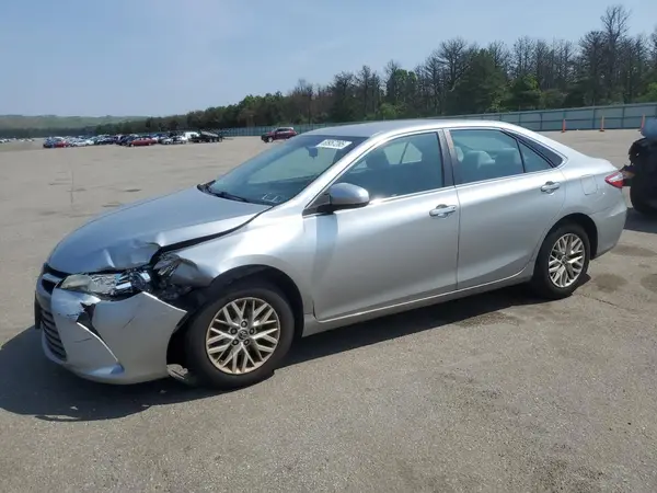 4T4BF1FK0GR532939 2016 TOYOTA CAMRY - Image 1