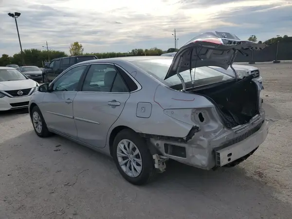 4T4BF1FK0GR542631 2016 TOYOTA CAMRY - Image 2
