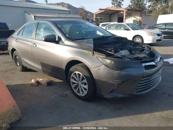 4T4BF1FK0GR547408 2016 TOYOTA CAMRY - Image 1