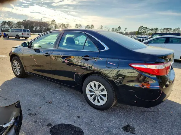 4T4BF1FK0GR547635 2016 TOYOTA CAMRY - Image 2