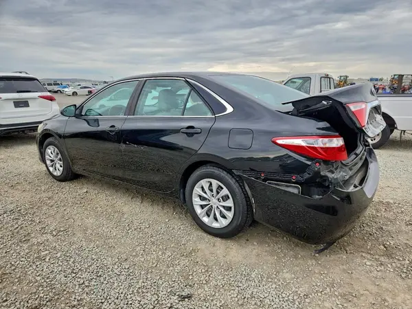 4T4BF1FK0GR549966 2016 TOYOTA CAMRY - Image 2