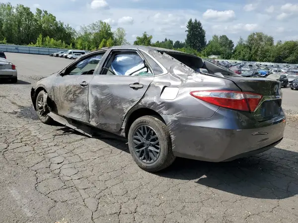 4T4BF1FK0GR553239 2016 TOYOTA CAMRY - Image 2