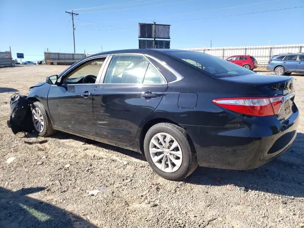 4T4BF1FK0GR562605 2016 TOYOTA CAMRY - Image 2