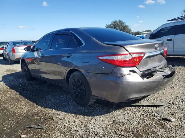 4T4BF1FK0GR563480 2016 TOYOTA CAMRY - Image 2