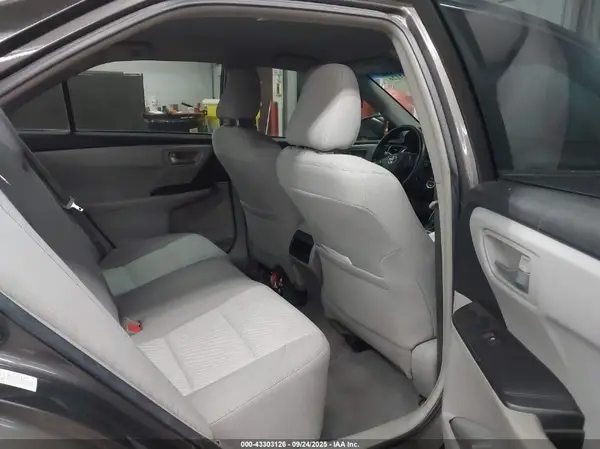 4T4BF1FK0GR565374 2016 TOYOTA CAMRY - Image 8