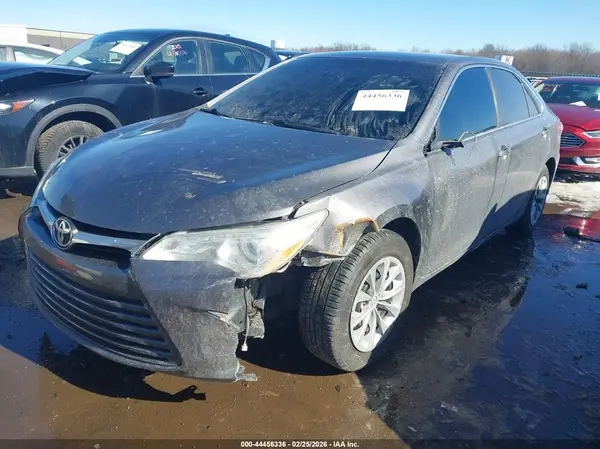 4T4BF1FK0GR567819 2016 TOYOTA CAMRY - Image 2