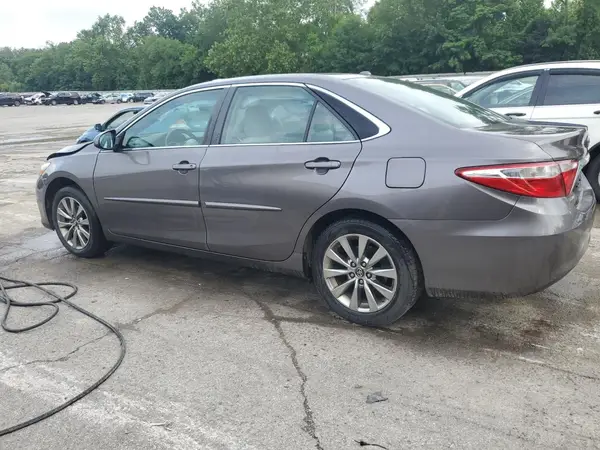 4T4BF1FK0GR573751 2016 TOYOTA CAMRY - Image 2