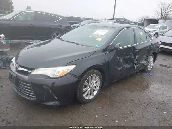 4T4BF1FK0GR574849 2016 TOYOTA CAMRY - Image 2