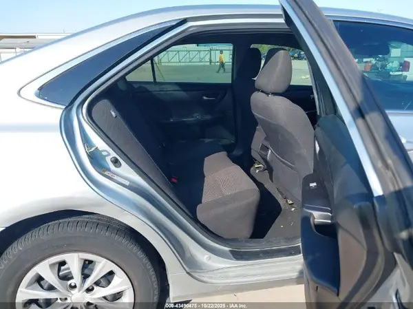 4T4BF1FK0GR575127 2016 TOYOTA CAMRY - Image 8