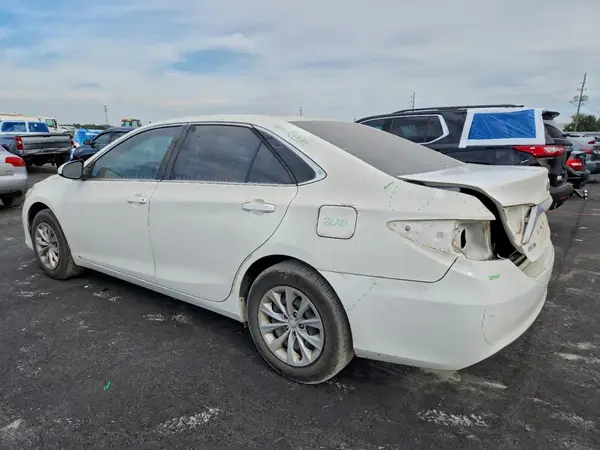 4T4BF1FK0GR575905 2016 TOYOTA CAMRY - Image 2